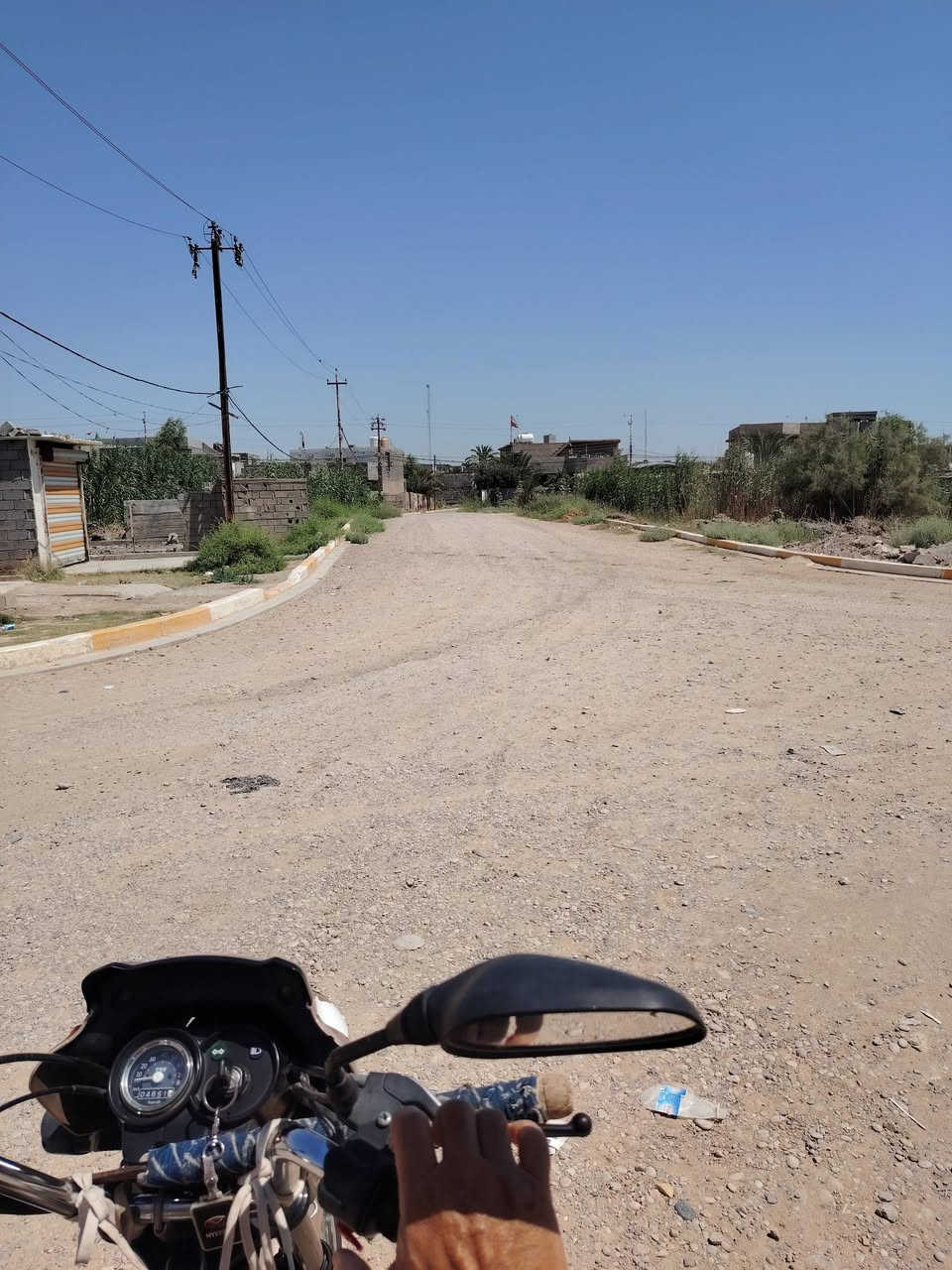 قطعه أرض ١٥٠ متر حالين قطعه ٣٠٠ نبيع فقط ١٥٠ نص أتريد يسره يمنه عادي  يعني طابو سند  
قطعه أرض ١٥٠ متر حالين قطعه ٣٠٠ نبيع فقط ١٥٠ نص أتريد يسره يمنه عادي  يعني طابو سند  المكان ديالى بعقوبة تقاطع الساده منطقه الحكيم المهافيف مقابل الكنطره تريد التواصل عل رقم ***********

