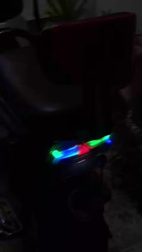 مطور شحن للبيع حجم 20 بطاريات شرط فحص تفاصيل على رقم  077 651 63291