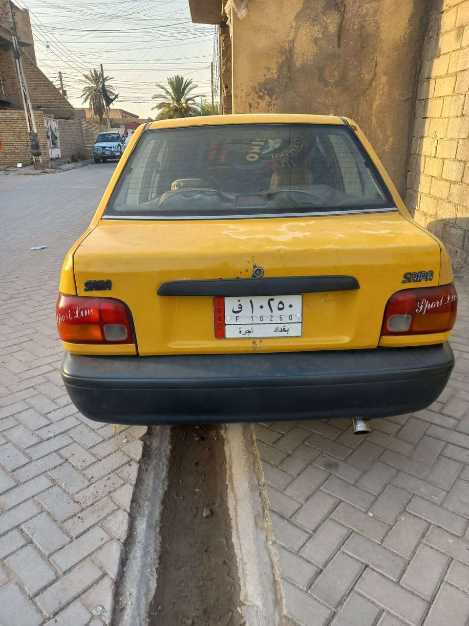 سلام عليكم سياره مديل 8 كير ومحرك نضيفات راعيها يريد تحويل سياره شوفت عينك
السعر 15ورقه وبيه مجال 
العنوان بغداد حي نصر 
رقم الهاتف ***********
