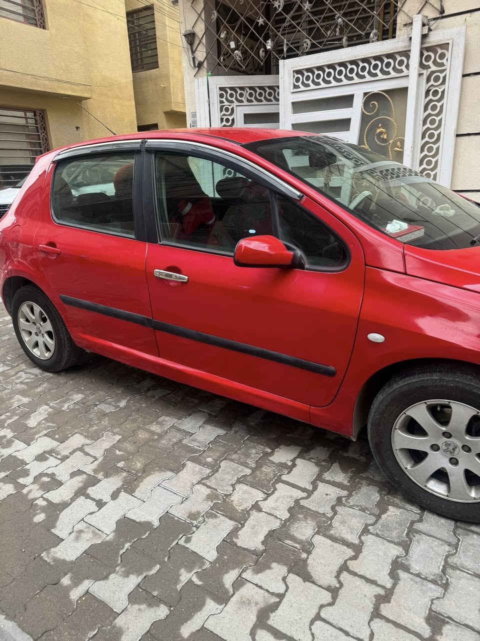 بيجو 307 فرنسي موديل 2005 اي نقص مابيها تبريد ثلج السعر 48 ورقة باسمي باتري جديد تخم تاير جديد دواخل جديدة للاستفسار ***********
