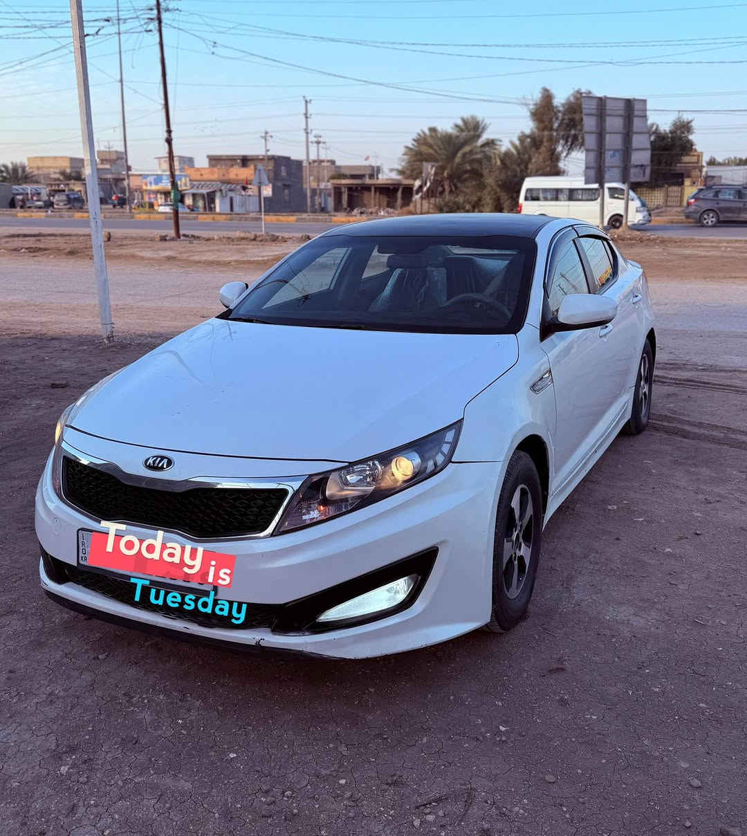 السلام عليكم ورحمه الله وبركاته وين يدور جديد 
اوبتما K5 ادوات سياره غاز غاز اصل بلادي انسه صرف موديل 2014 

كصة جنطة شغل درجة اولى باجات

دخول جديد 

متوم رقم دولي الجديد شرط الحاسبه 

-تحكم مري كهربائي مري شفط

-كشافات ضوئية LED

-كشنات جلد 

-نظام ايكو  

-تدفئة بالكشنات 

-تبريد بيانو قطعتين ثلج 

-تحكم ستيرن كامره شاشه 

-حساسات خلفية

-تبريد خلفي ثلج ❄️ 

-مانع انزلاق  

-مشي قليل سيارة كارتون 

تستلم بدون اي نقص وسيارة جاهزة وجديدة

 شرط احلى من الصور وشغلها مضبوط 

كير مكينة تبريد تدفئه حداديه دواخل كهربائيات 

كلشي جاهز 

مكان السيارة بابل 

السعر 53 وبيها مجال سياره جديده تجي وتشوف بعينك مال جناي لاخوك متطيها

للاستفسار رقم الهاتف ***********
