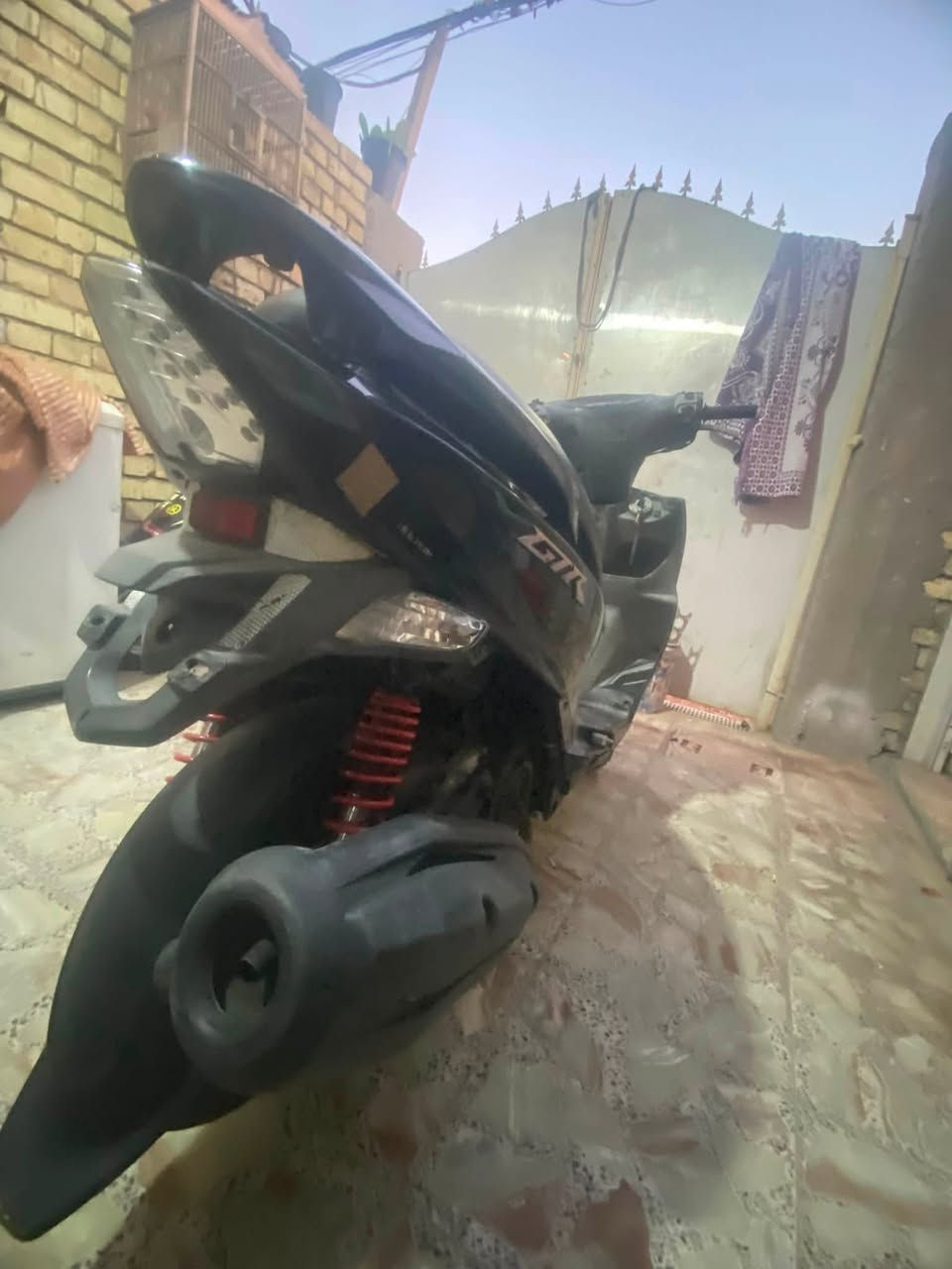 جيتي ار للبيع مكفوله بيه بس الدشبول طافي مكينه خرسه
*********** 
مدينة الصدر
