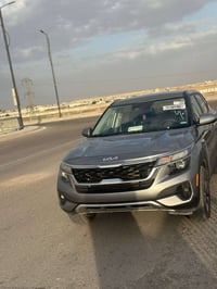 كيا سليتوز موديل 2024ماشية 26للبيع أو مراوس حساسات رادارات   إطفاء أثن...