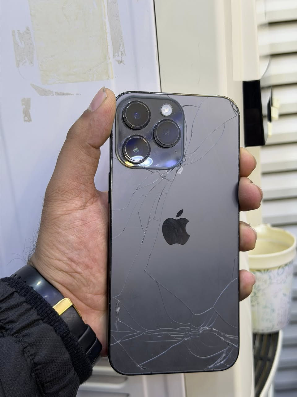 سلام عليكم ايفون 14 بر ماكس
امريكي نموذج AA
ذاكره /128
بطاريه /85 
جهاز شرط اطي وضمان جهاز مبدل شاشا تفصيخ شرط مال جهاز ثاني اذه مو اصليه ابلاش اطي وفقط ضهر مفطور للبيع فقط 675 بي مجال قليل شراي خابر ***********
