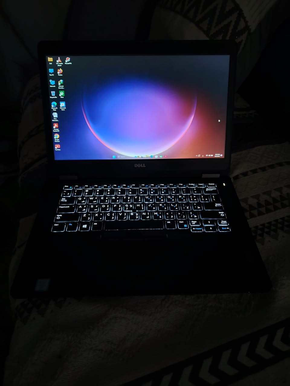 سلام عليكم لابتوب dell سعر 150 قفل بدون عمله + بدون شكد بيه مجال
cori5 g6 جيل سادس 
RAM 8
هارد 256 SSD
حجم 14.6 سوبر سلم 
بصمه اصبع 
مكان سيمكارت + مكان الرام 
كارت شاشه داخلي انتل حجم 4 G
نضافه 95/100
وندوز 11 برو مفعل 
رقم *********** متواجد فقط اتصال  أو وواتساب  خاص ما متواجد 
مكاني بغداد
