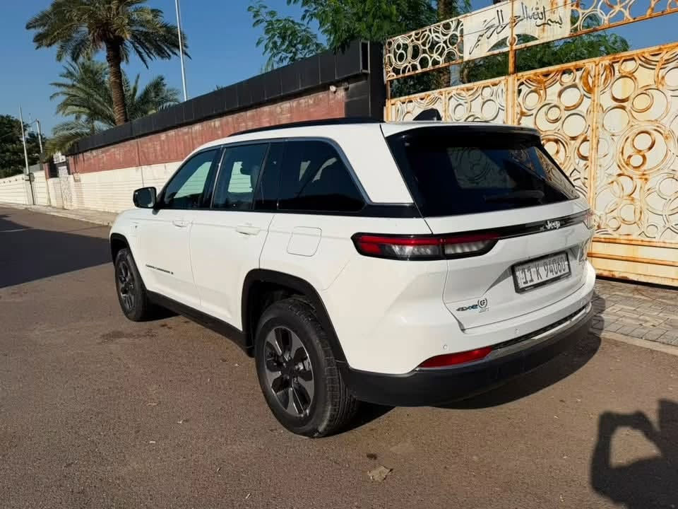 جيب هاربد كهرباء بانزين 24 
كشنات كهرباء تدفئه شاشه +
 اني ضايف شاشات خليفه ٢  فتحه رادار
هاذا حادثها فقط رصعه بل بنيد بدون صبغ
بدون تبديل اي قطعه
سياره حلوه خير من الله
محرك كير واير بشرط مامفتوح 
سيارة حيل نظيفة كلشي عل بلاد جديد 
سنوية هزة كلشي جديد مدفوع لـ
باسمي السنوية بشرط تحويل وغرامـة
سيارة مابيـها دينار مصرف كامل من كل نواحي
***********
