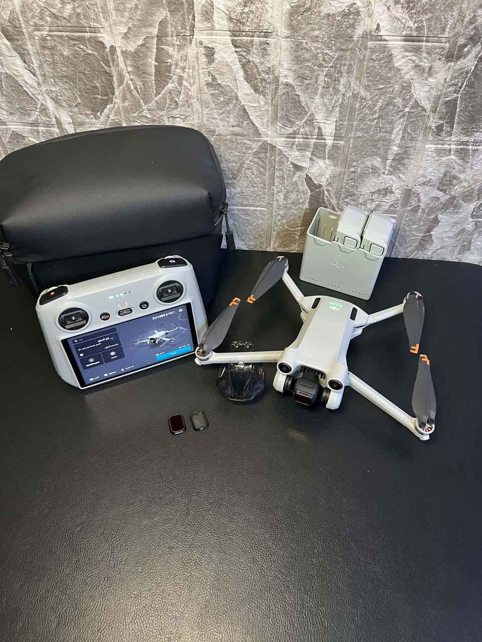 Dji mini 3 pro Combo Plus 
قطعه لوكه طيران صفر كيلو كومبو 3 بطاريات وشاحنه 
مع جنطه الاصليه ورام اصلي وريش اصليه كل ملحقات كامله مع فلاتر 3 تصوير 
بطاريات 2 بلاص وحده مو بلاص قطعه نظافه 100/100
مكان بغداد للستفسار الاتصال ***********
