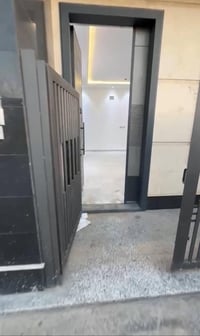 📍 شقق للإيجار – المنصور / المتنبي 🔹 بناء حديث – درجة أولى 🔹 تصميم عملي...