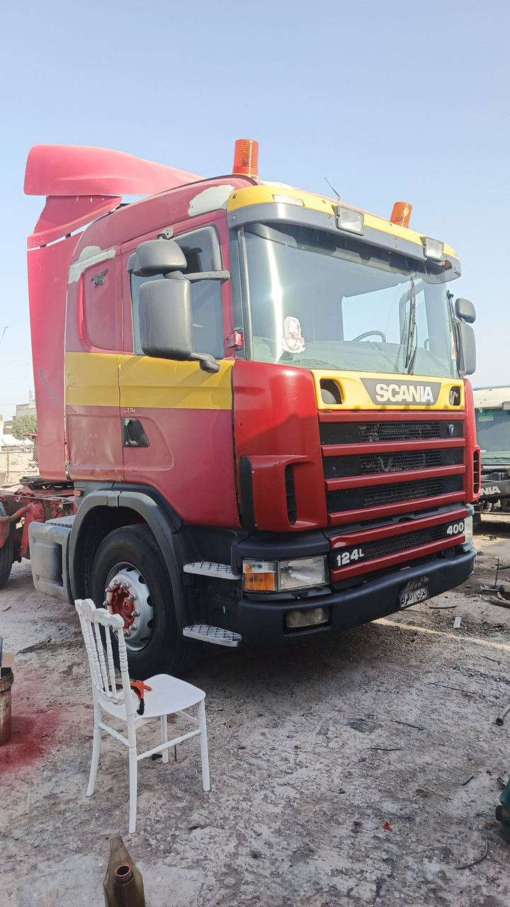 سلام عليكم..... للبيع بدون رقم يعني  ادوات محرك  خطين انجكتر كير 900 شاصي مكفول بريك دسك وراء وكدام السعر 85 ورقة مكان البصرة الكرنه ***********
