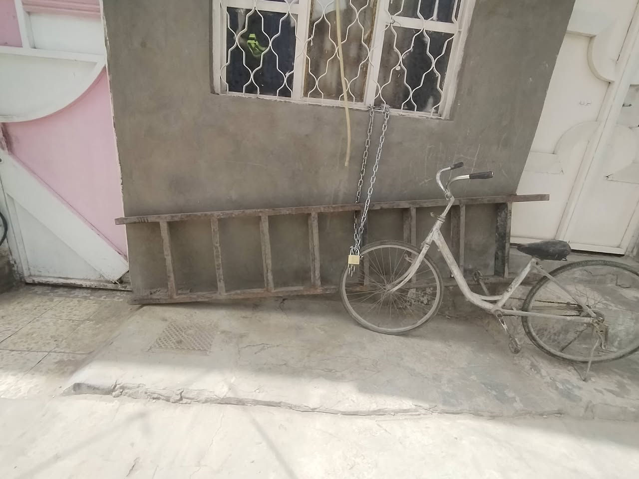 درج حديد ثقيل الطول تقريبا ٣ متر والعرض ٦٥ حديد ثقيل بايسكل للبيع مكاني شارع المدينه الي يخدمنه خلي يراسلني


**إذا كنت صاحب هذا الإعلان وتريد حذفه لأي سبب، رجاءا أرسل رسالة إلى الدعم الفني**