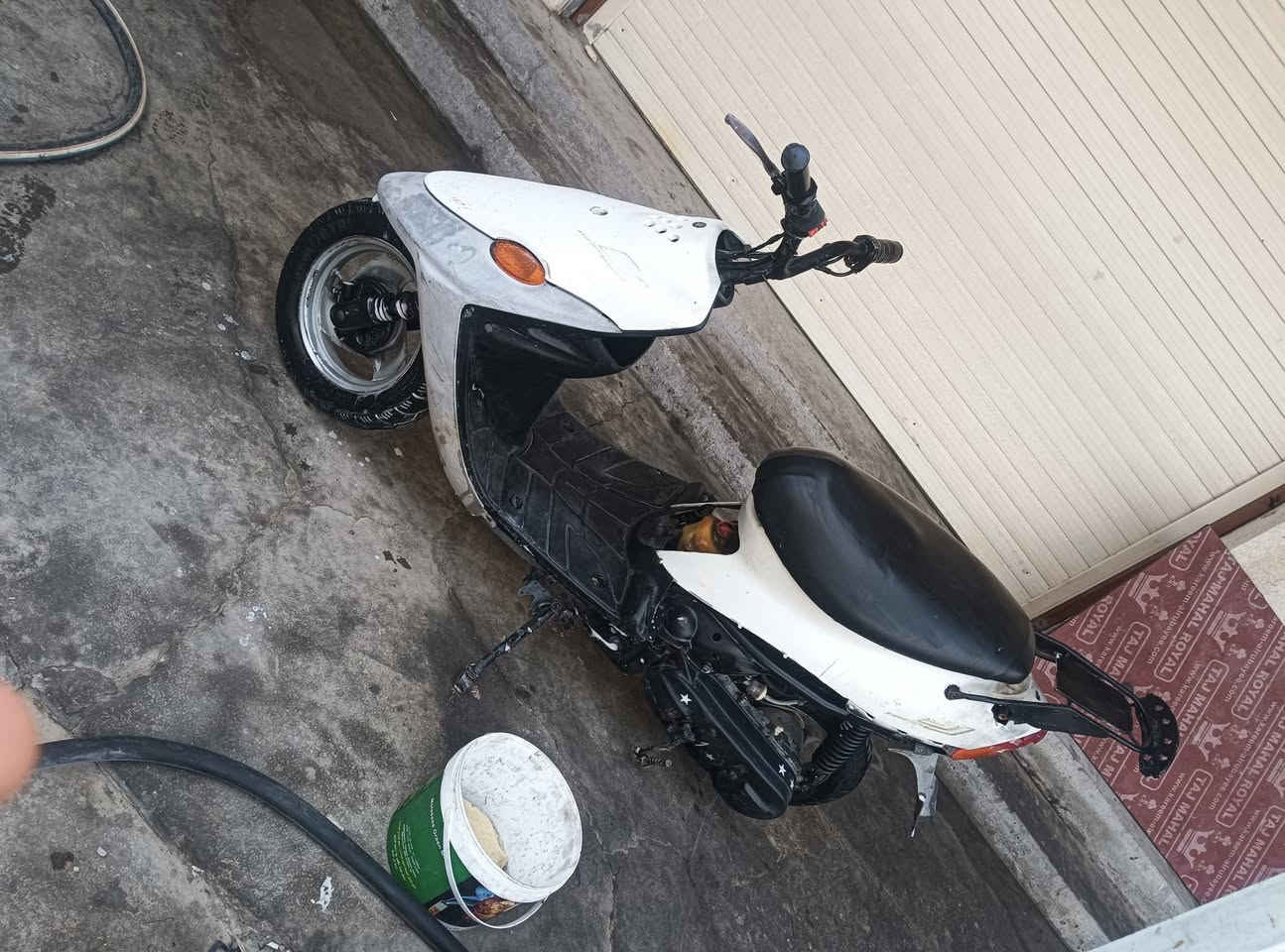 تسعه للبيع جاهزه سعر 225وبيهه مجال***********
