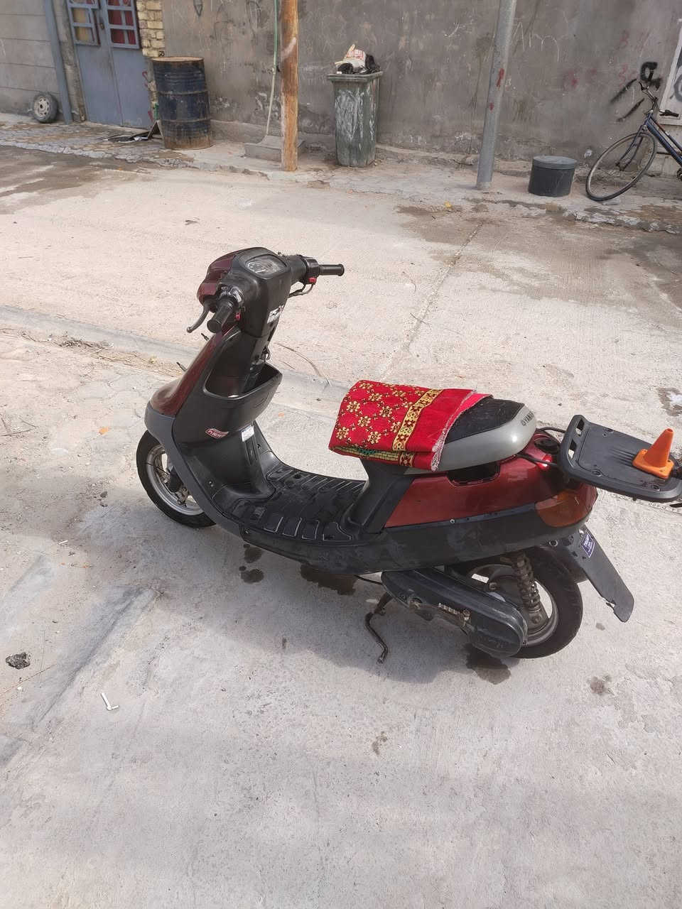 سلام عليكم دراجه بطه لبيع السعر 160 وبيه مجال مكاني طوريج لاتصال ***********

