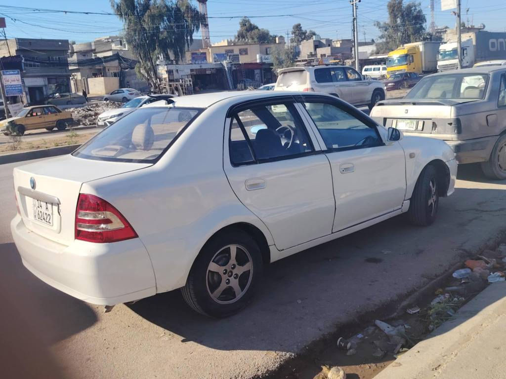 السلا عليكم 
سي كي 
للبيع سياره بسمي كاربون بيها هزه جديده محرك كير شرط السعر 37 وبيها مجال  باقي التفاصيل عل رقم *********** موصل, نينوى
