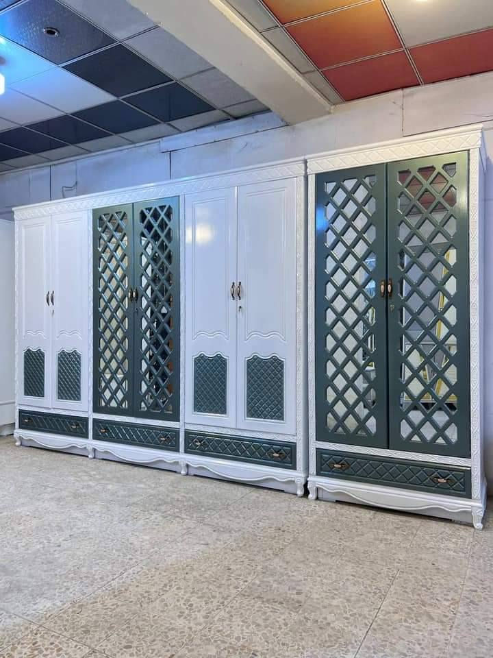 #قسط_غرفتك_براحتك
✔️ ويانا مدة التقسيط سنة و نص بدون مقدمة 
✔️ لحاملي ماستر كارد الرافدين من الموظفين و المنتسبين و المتقاعدين
✔️ يوجد فصال حسب الطلب
✔️ يمكنكم استبدال غرفكم القديمة بغرفة جديدة وتقسيط الفرق
✔️ غرف نوم باحدث الموديلات من خشب الصاج
📌العنوان : الموصل / الجانب الأيمن / الصناعة القديمة / اليابسات مقابيل ميزان البيادر 
📱اسياسيل : *********** (يوجد واتساب)
📱 كورك : *********** (يوجد واتساب
