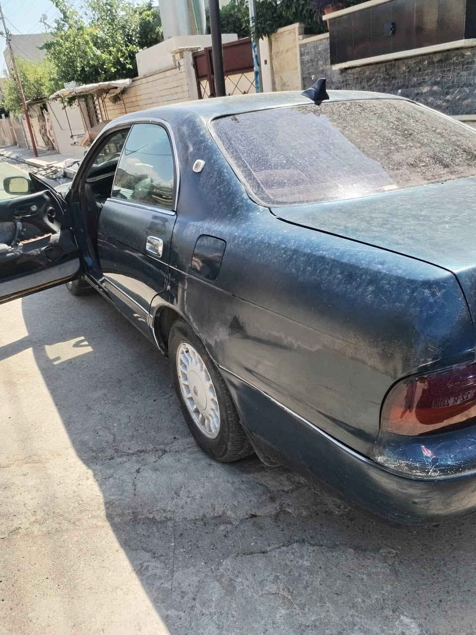 للبيع بطه محرك 2500 محرك وگير شرط سياره حلوه وجاهزه من كل النواحي شرط التحويل السعر 47 وبيها مجال  للاستفسار ع رقم 📱 *********** 
***********
