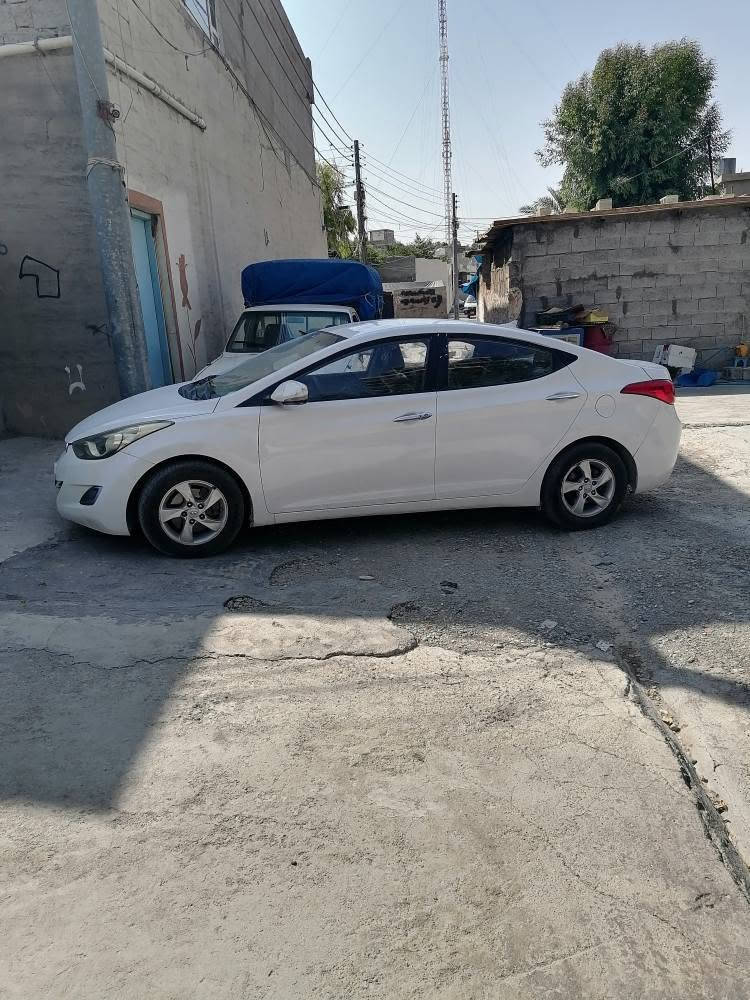 ئاڤانتی بڕاوەی دوبەی یەک کەڤەری گۆڕاوە بەشەرتی مەکینەو گێڕ بێ عەیب مۆدیلی 2011. *********** کەلار .کۆدی نیە كالار, السليمانية
