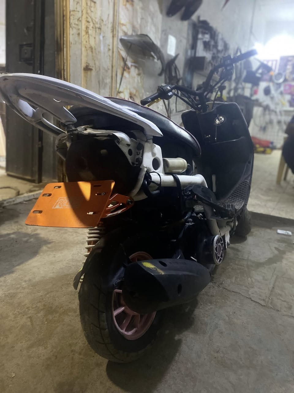 شبابنه ماكس عدله مال لعب 49 بلاد هاون مكينته ماشالله قويه نكره سلف بكل وقت بيه قاعده رقم دبل خلفي قطره وفلاوين اصليات كشن 4 وياله مشيف دراجه تخبل وبعد بيه اغراض مكاني بغداد شعب ***********
