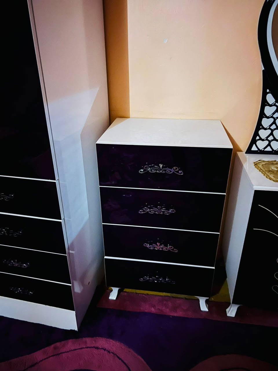 غرفه نضيفه اخت الجديده السعر خاص محتاجه واريد أبيع


**إذا كنت صاحب هذا الإعلان وتريد حذفه لأي سبب، رجاءا أرسل رسالة إلى الدعم الفني**
