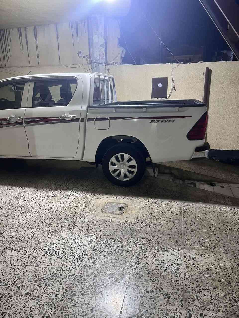 سلام عليكم موديل 2025 رقم بغداد كير عادي 
ماشيه 6الف سياره جديده معنه الكلمه بعدها 
زيرو  بعده بل ضمان شركه مواصفات 
شاشه تحكمات بنيد جكات كشاف بل بنيد
معروفه المواصفات الاستفسار ***********
