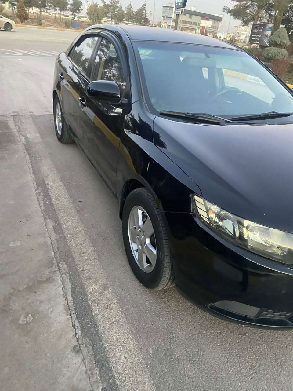 سيراتو موديل ٢٠١٢ بى بوياخ كه ميك ساردى هه يه خليجى ره قه م و سه نه وى تازه يه به ناوى خومانه وه يه گير عادى   فول عاديه جاميشى عادييه  گيرو مه كيه ى به شه رت  نرخى ٧٨ گه لا  و كه ميك معامه له له سايمانيم ژ م *********** شربازهير, السليمانية
