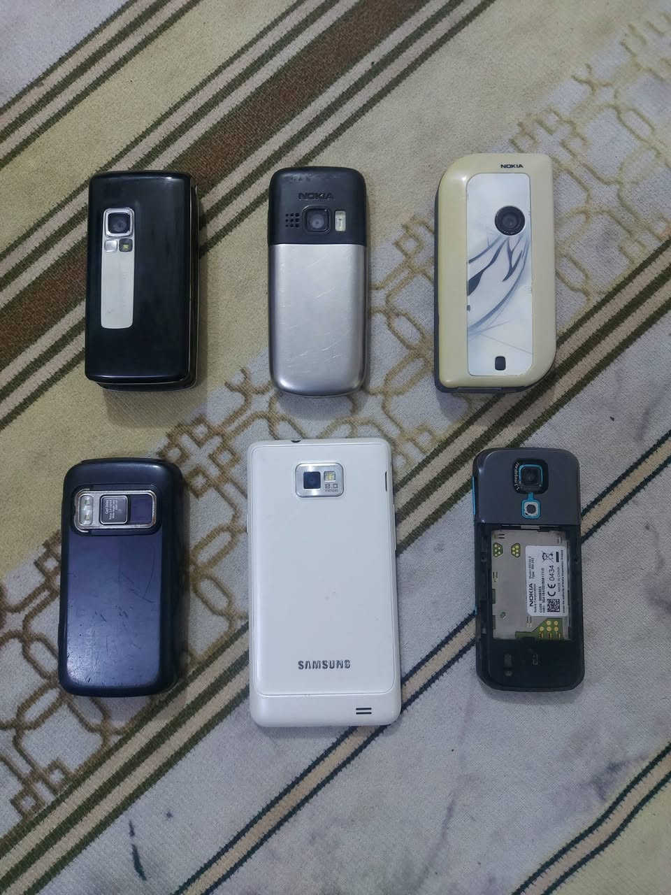 سعر كل جهاز ١٦ الف مع التوصيل مابيهن بطاريات ولا ملحقات  سعر نهائي


**إذا كنت صاحب هذا الإعلان وتريد حذفه لأي سبب، رجاءا أرسل رسالة إلى الدعم الفني**