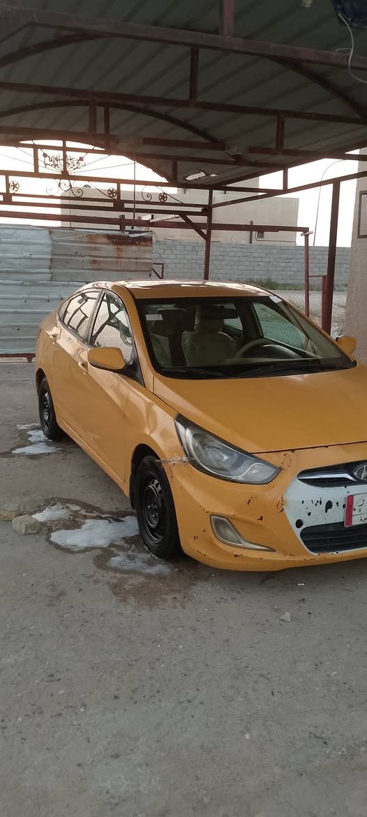سلام وعليكم هونداي كسند مديل 14 خليجي رقم بصره رعيه يريد تحويل سياره مكينه 1600 بيه نفخه بس لا تنقيص ولا تبخير من لكزوز ماكو عليه هيه وغرامات مليون و200 الف بيه ضربه من وره خفيفه ستيرن بيه شويه ثكل سياره موجوده بل بصره هيه وغرامات عليه سعره 55 وبيه مجال حك جيه ***********
