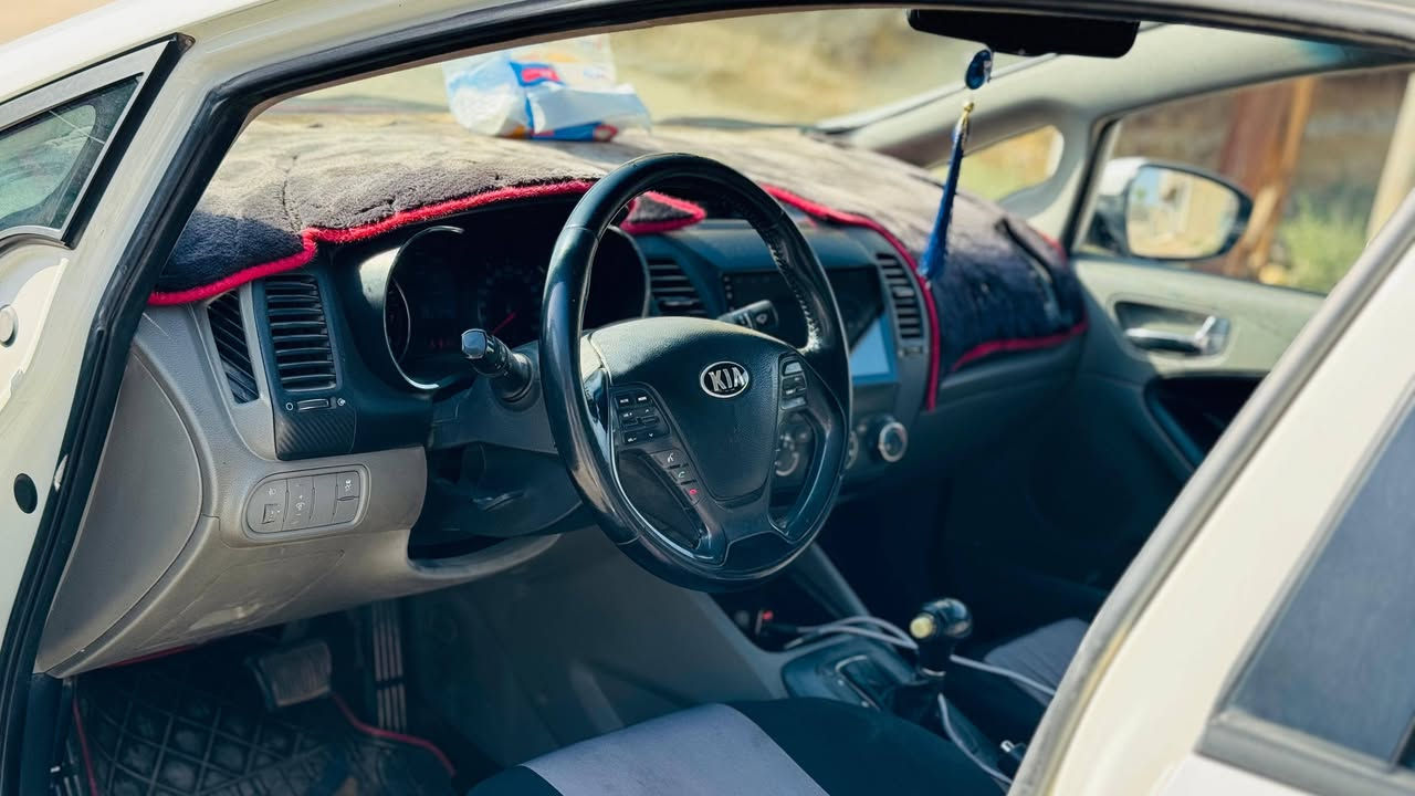 سيراتو ١٣ شكل ١٦ رقم سليمانيه وكالة او تحويل محرك تبريد تخم تاير جاهزة الكير بي عته خفيفة والسونار مرفق السعر ٩٩ للاتصال ***********
