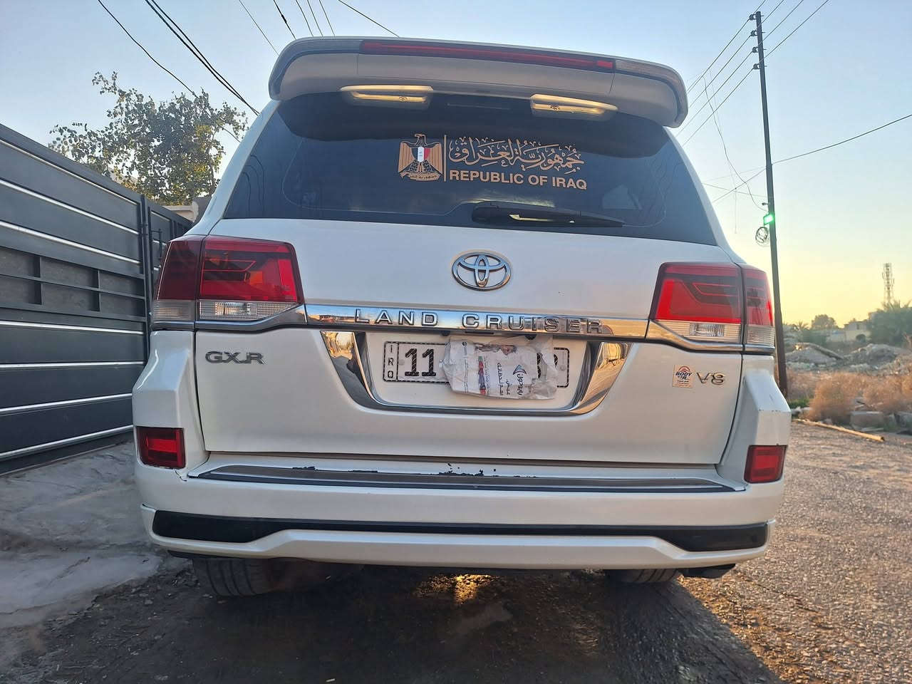 سلام عليكم لاندكروز موديل 13 محدثه 21 تحديث أصلي 8اسلندر دخم تاير جديد كير ومحرك شركه مصبوغة عام القماره والتكم بس كلير بدون حادث السعر ٣٠٥ وبيهه مجال رقم *********** واتساب
