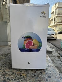 للبيع ثلاجة مكتبية نظافة جدا عالية شوفت عينك تجميد خير من الله وتبريد ...