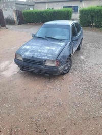 اوبل كاديت محرك 16 فقط محرك بي تبخير قليل السعر 700 بيها مجال 07737103...