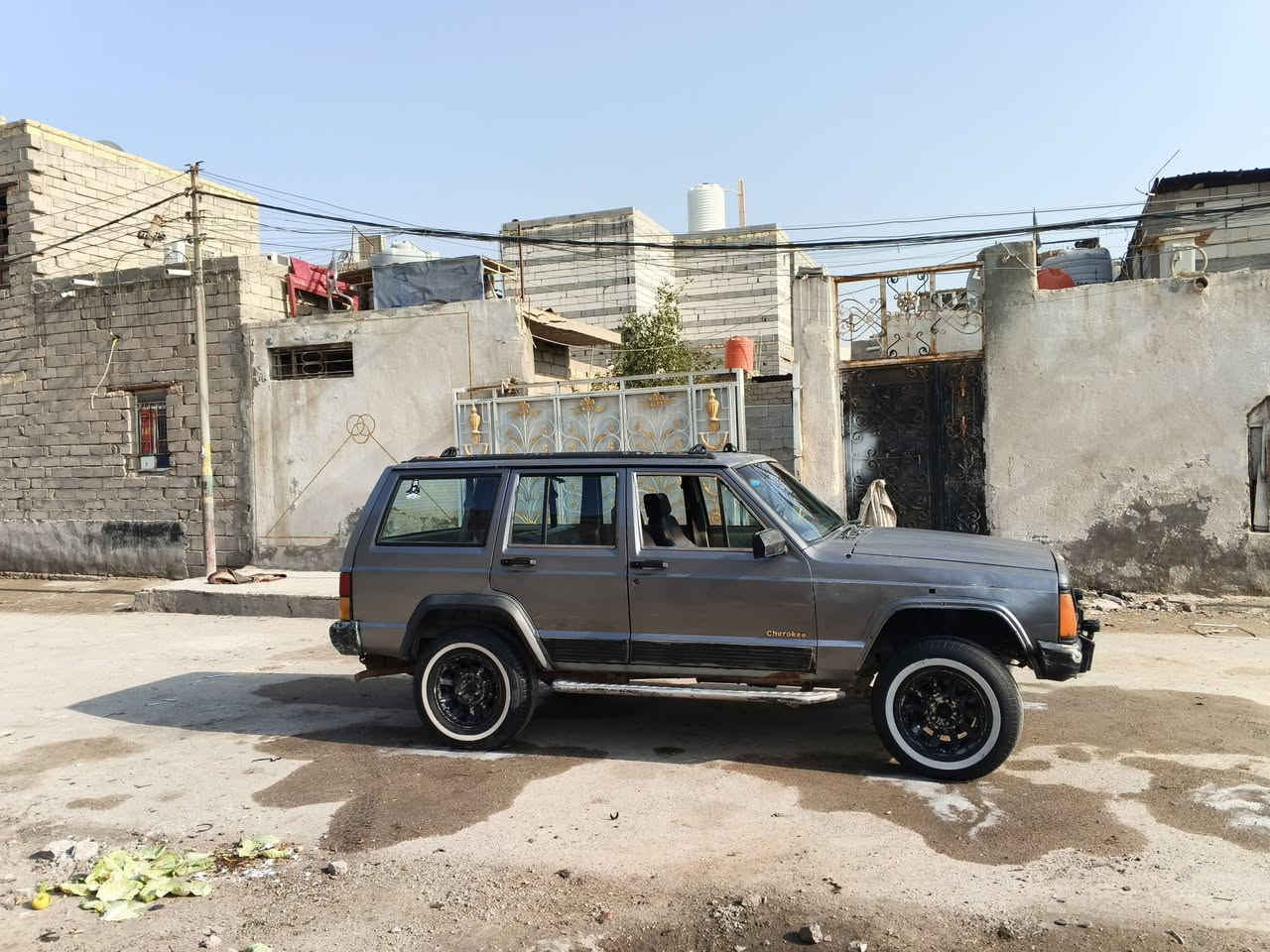 سلام عليكم سياره جيب شيروكي موديل 91 للبيع سنويه باسمين 30 ارقام انجليزيه رقم بغداد ا
البصره قرمه علي سعر 37 سياره باسمي ***********
