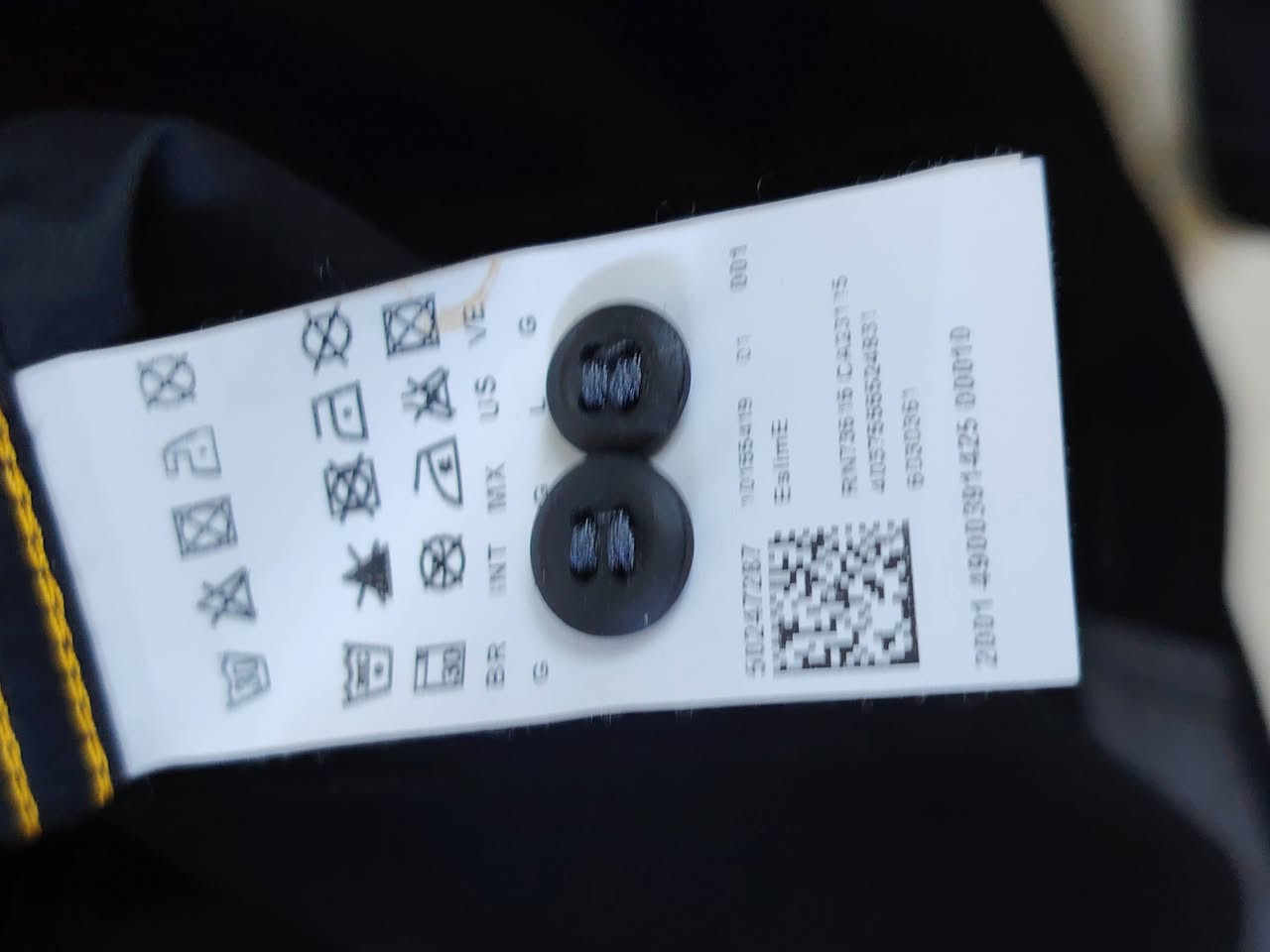 قميص هوكو بووس اصلي سواد فحم سلم فت 
قياس L ناعم....يلبس M
تابع الصفحه فقط ماركات


**إذا كنت صاحب هذا الإعلان وتريد حذفه لأي سبب، رجاءا أرسل رسالة إلى الدعم الفني**