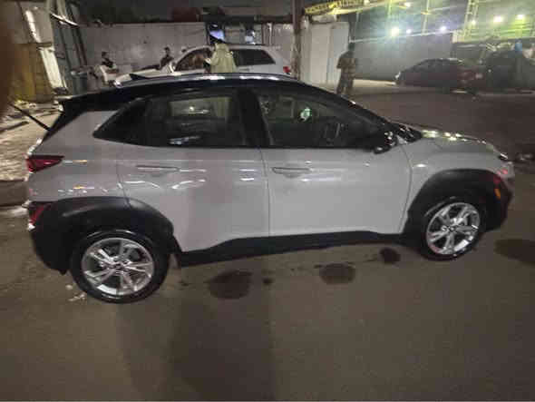 السلام عليكم 
كونا SEL2023 
لون سمنتي 
سيارة مصبوغه عام عدا باب الصندوق
ومبدل بيها بابين وبنيد وتكمة جهة عكس السايق
شواصي مكينة كير حدادية مكفول
ايرباك بردات و استيرن
السيارة بدون رقم 
السيارة ماشية 22000mi
محرك 2000 
السعر 115 
الاتصال *********** بغداد
