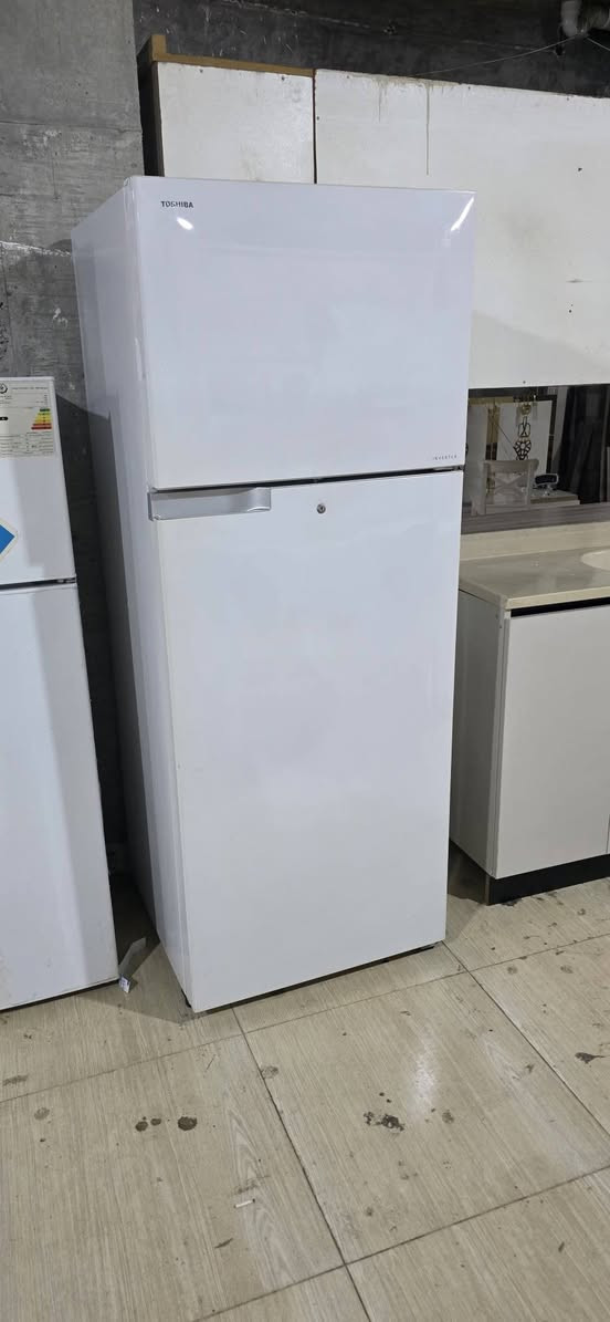 ئه‌م ئه شيانه م لايه بو فروشتن بو نرخ نامه بنيره يا تيل بكه ***********
