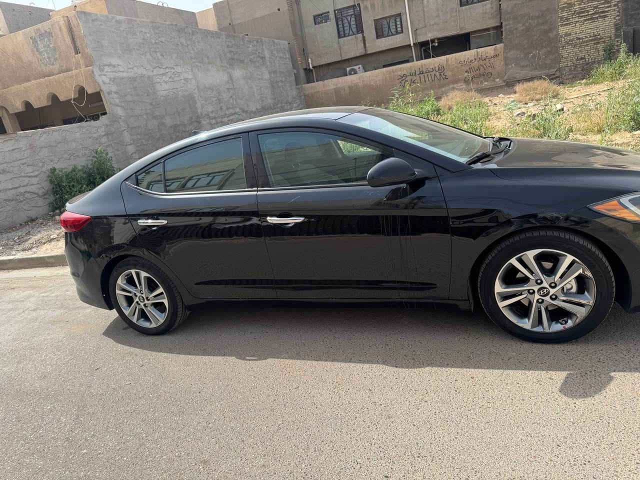 النترا خصوصي موديل ٢٠١٧لون اسود

محرك ٢٠٠٠ كير at ٦ نمر

حساسات رادارات

٣انظمه قياده

تحكم ستيرن جهتين

شاشه اعطال

تحديد مسار

سياره خير
من الله 

تبريد ثلج

تخم تاير جديد

باتري جديد

داخلها لون رصاصي 

حادث فقط جنطه وجاملغ فقط نفسهن مصلحهم
مكان السيارة بغداد السيديه
الهاتف ***********
غير متواجد في الفيس Colombo, Sri Lanka
