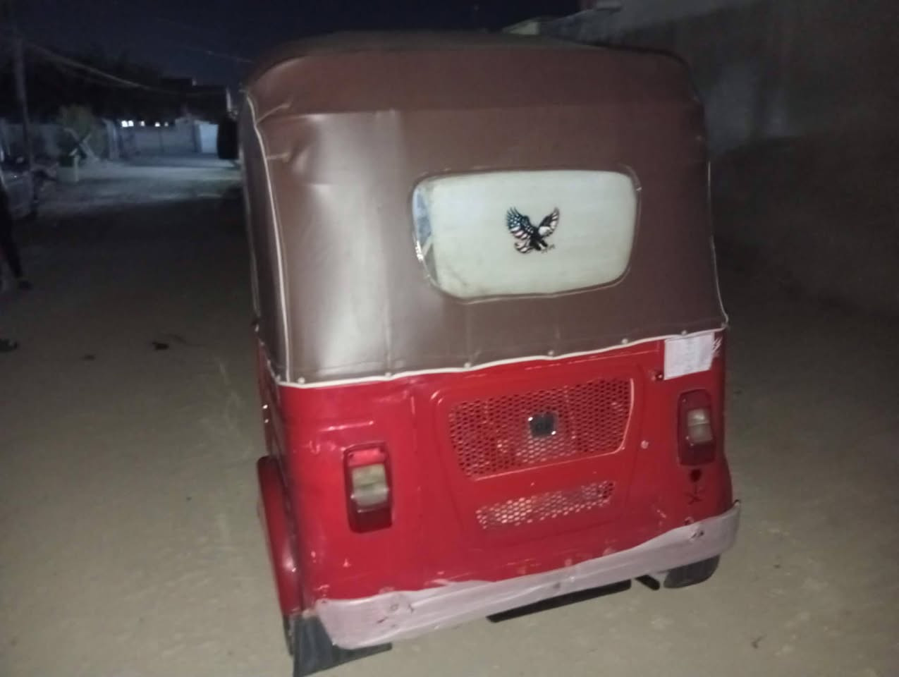 سلام عليكم تكتك ٢٢ شهر ٤  مكينه خير من الله بيه ضربه بل صفه رقم انكليزي بسمي رقم واسط  ٨ وبيه مجال ***********
