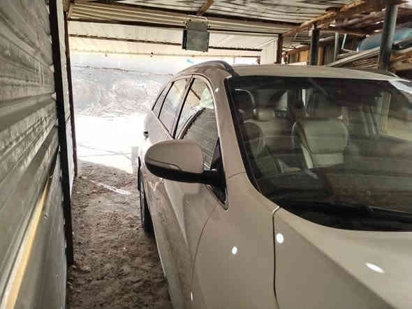 كيه سورنتو وارد خليجي موديل ٢٠١٩ رقم بصره بسمي فول مواصفات ماعدا البنوراما ماشيه ١٢٠ بيه رشات صبغ اثر بطش السعر ١٩٥ وبيه مجال اتصال علا صاحب السياره ***********
