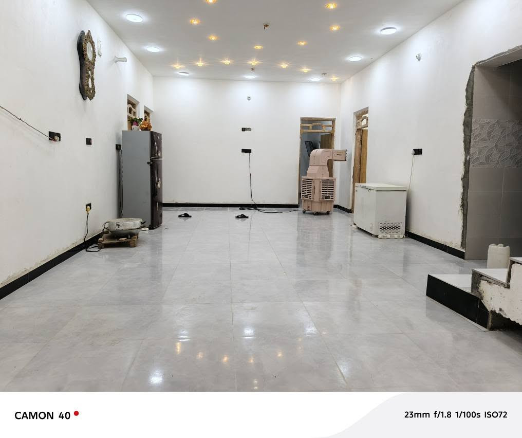 سلام عليكم بيت البيع الطريق المشايه قرب سيطرالعقب بيت بناه حديث كامل الخدملته  المساحه 1000
***********
