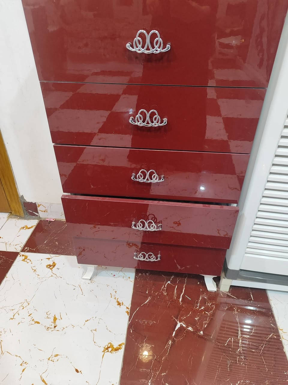 عرفه تركي 10قطع سعر 650وبيه مجال


**إذا كنت صاحب هذا الإعلان وتريد حذفه لأي سبب، رجاءا أرسل رسالة إلى الدعم الفني**
