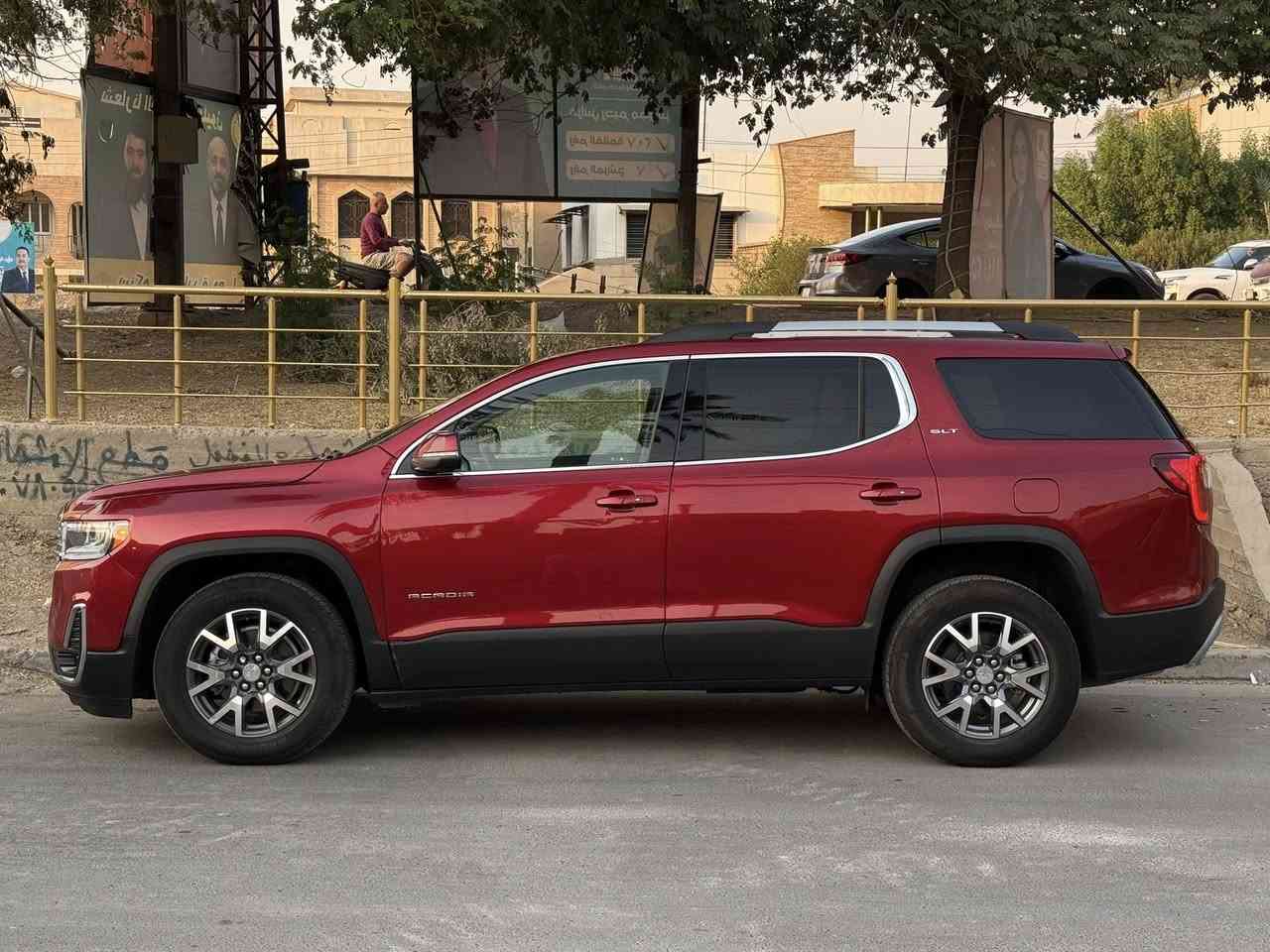 اكادية موديل 2023. فول بدون بنوراما. ماشية 3 ميل. زيرو بعدهة. ستة سلندر. داخل vip. كشنات منفصل ٧ راكب. بدون رقم. صبغ جاملغ وبنيد. بيع فقط بدون مراوس ***********
السعر 23,700
