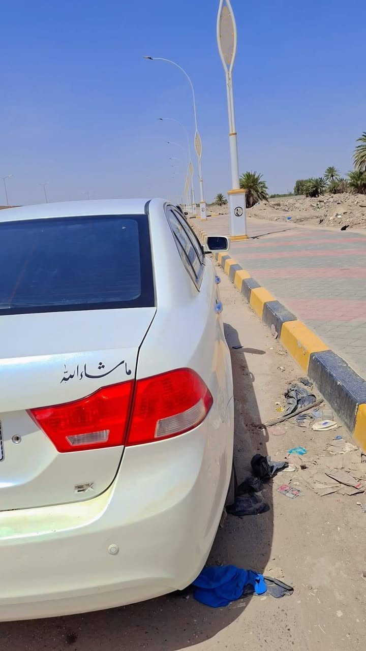 سلام عليكم وبتيمه عشره
خليجي جاهزه لخير مكينه كير
 حداديه جديده تخم تايرات جديد
 تبريد ثلج برقي مذب عليه بسمي
مال جناي السعر125 وبيه مجال
ومراوس جارجر تكسي
العنوان  ذي قار شطره خفاجه***********
اني مكلف
