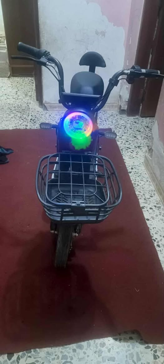دراجة شحن للبيع نقص بطاريات المكان بغدا 
السعر 75رقم***********
