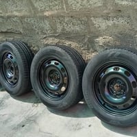 ویلانە عادیە بوسکودە دەبیت تایەکانی 100/85\90خاوینە سەعڕی 180ههزاڕە 07...