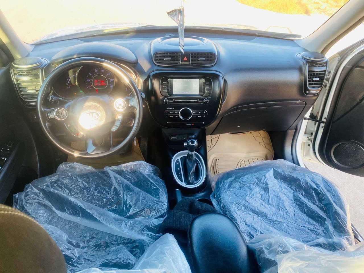 سلام عليكم من رخصه الادمن المحترم
كيا صول 2017 شاشه تحكم ستيرن جهتين حساسات خلفيه كامره خلفيه مانع انزلاق سماعات 6 مكينه GDI 2000 فول صرف بانزين مابيه حادث قطعتين جاملغ وبنيد وبين بارد خلفي شاشه بل دشبول تعرضلك قوه التبريد سياره مكان المسيب رقم بغداد السعر120وبيها مجال ترهم مراوس للاستفسار ***********  مكاني بابل المسيب
