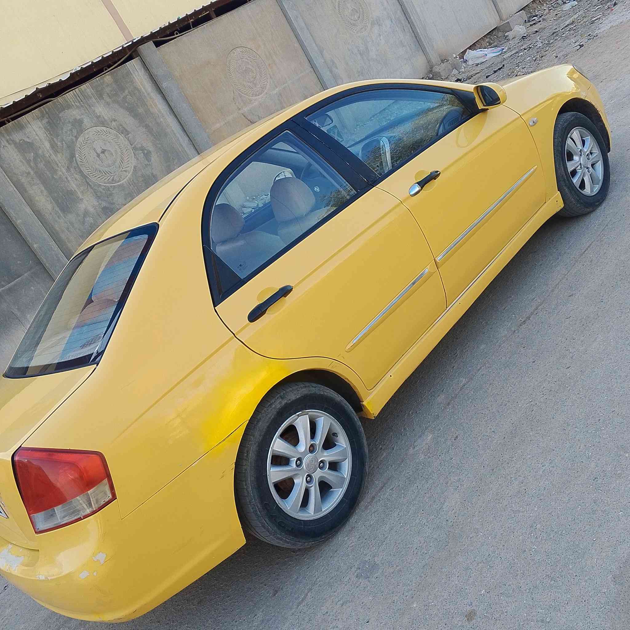 سلام عليكم
گيا،سيراتو موديل 2008 مگفوله من ضربه ،گير، مكينه ،تبريد ،السعر 72 ألمگان بابل 
***********
