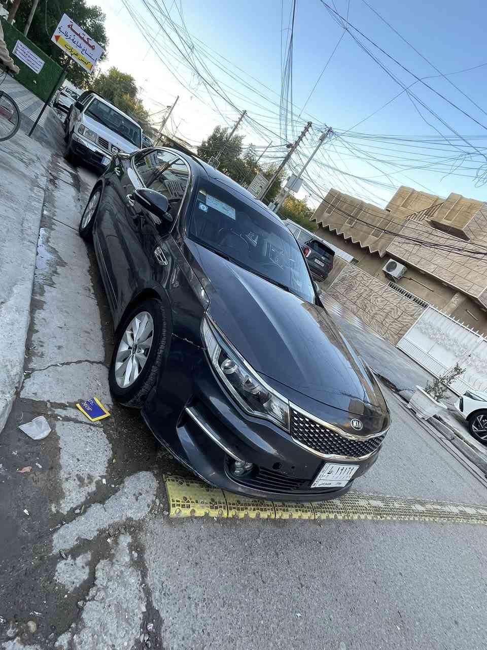 سلام عليكم كيا أوبتما 2017 حادثها باب خلفي الأيسر مكينه 2400 جاهزه وأي نقص مابيها سونرها موضح بصوره ماشيه 115 سياره فول مواصفات بصمه بانورما كشنات تدفئه تبريد رادارات سياره فول ١/١ بيها مواصفات ما ذاكرهن السعر 108 بيها مجال بسيط شراي يتصل غير متواجد ع الفيس العنوان بغداد الرقم ***********
