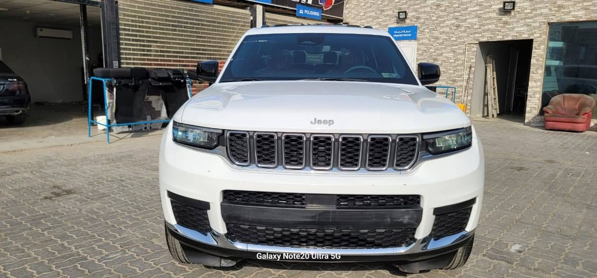 لاريدو
7 راكب 
مواصفات موضحه بالصور
داخل تغليف 🎁 
بدون قطره صبغ 

مكفول من غرق 

ماشي 5 الف 
سيارة كارتون كفاله من صبغ
فقط شباك دعاميه 
تستلم وكاله مطلقه 
بيع مستعجل.                     السعر 315$

داخل كتاب شهداء بصره 
مرقم وكامل لوحات 
وكاله عامه باسم المشتري 
ستفسار على رقام ***********
                                                  
***********
