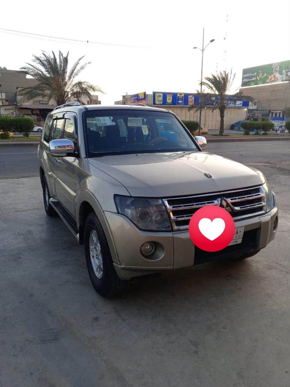 سلام عليكم سيارة باجيرو مديل ٢٠٠٨  محرك ٣٥٠٠  مكفوله من اي حادث ما عدا بارد في جاملغ الأمامي  سيارة تعمل على بانزين ومنظومة غاز  تخم تاير جديد تبريد ثلاث قطع 
رقم مشروع وطني تحويل ثاني يوم السعر 110$بيها مجال بسيط  وإذ اكو مراوس حسب قناعة  التواصل على رقم الهاتف ***********
