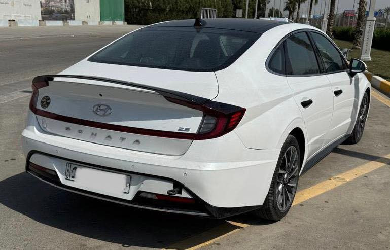 سوناتا موديل 2022 خليجي vip
اعلى فئه بلسوناتا مكينه 2500 
الوان داخليه 12 لون بلادي 
كشنات كهرباء بنوراما بصمه بردات خلفيه

السياره جديده ماشيه 74 عليها تغليف ppf رقم بغداد
السعر 197 ورقه للاتصال ***********
مكاني بغداد الغزاليه ، رقم بغداد باسمي

مكفوله كفاله عامه ما عدا 
طخه صغيره كد اصبع نهايه جاملغ خلفي
