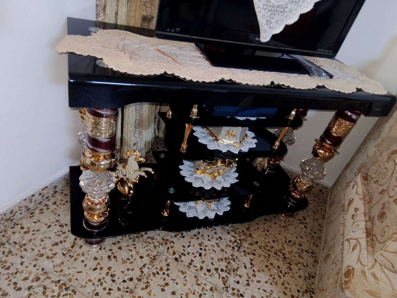 ميز تلفزيون نضيف جدا شخط مابي سعره 60مستعجلين ع بيعته مكان بغداد


**إذا كنت صاحب هذا الإعلان وتريد حذفه لأي سبب، رجاءا أرسل رسالة إلى الدعم الفني**